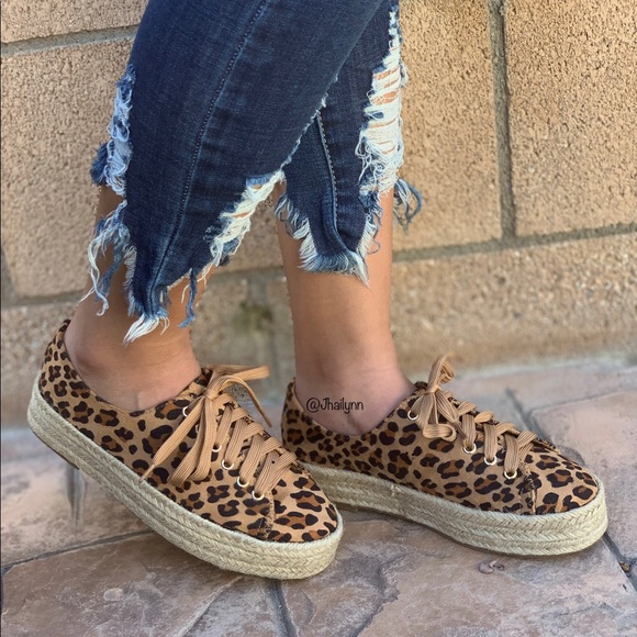 Animal print espadrille wedge sneaker HP🎉 - Picture 5 of 6